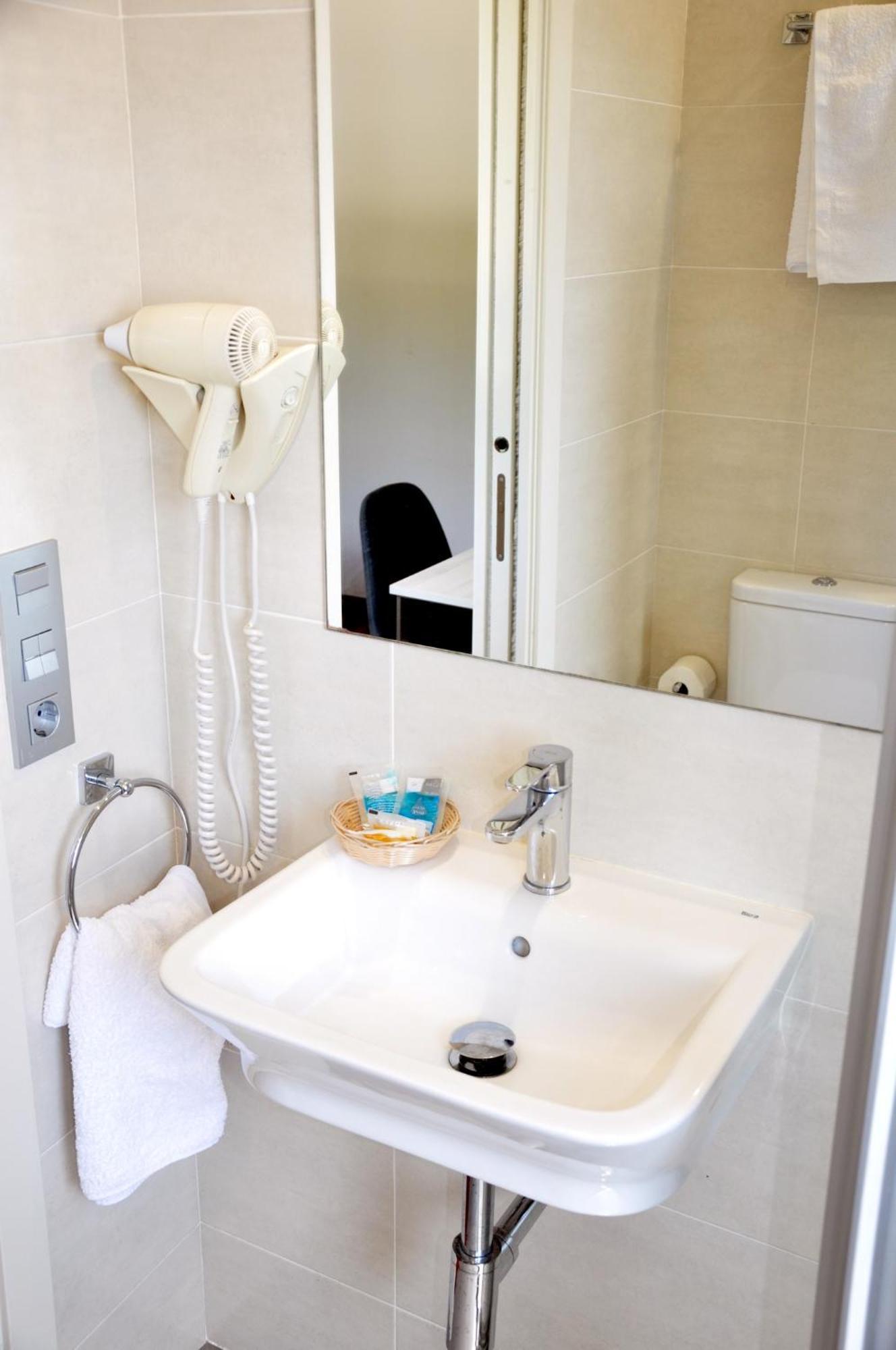 Hostal Paz Gondomar Kültér fotó