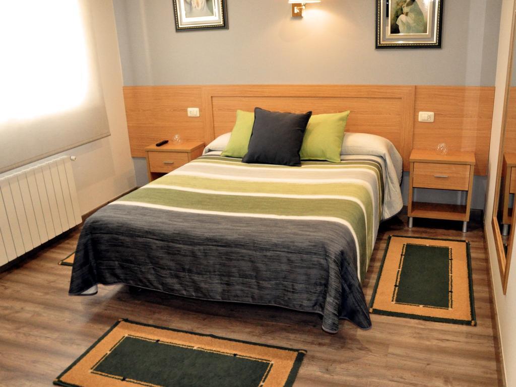 Hostal Paz Gondomar Kültér fotó
